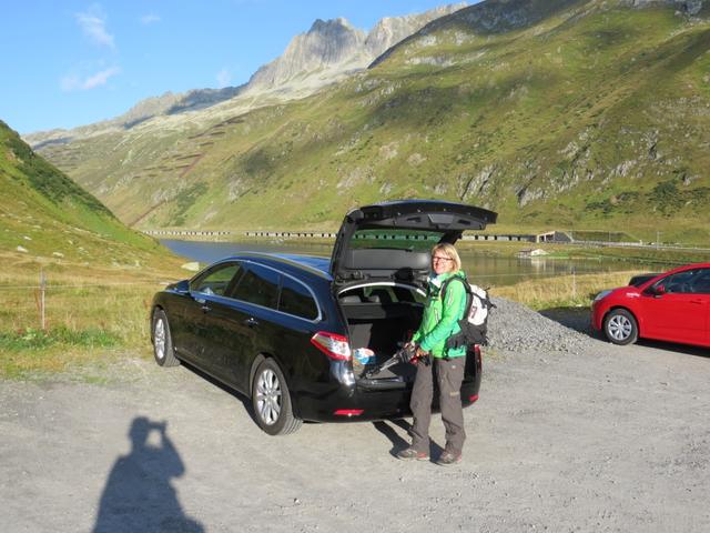 beim grossen Parkplatz auf dem Oberalppass 2044 m.ü.M.