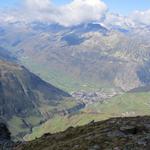 Tiefblick ins Urserental mit Andermatt