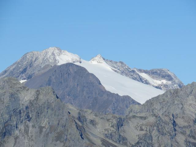 einer der letzten Gletscher des Tessins, der Basodino