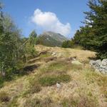 Blick hinauf zum Punta di Spluga. Der Bergweg biegt aber vorher rechts ab