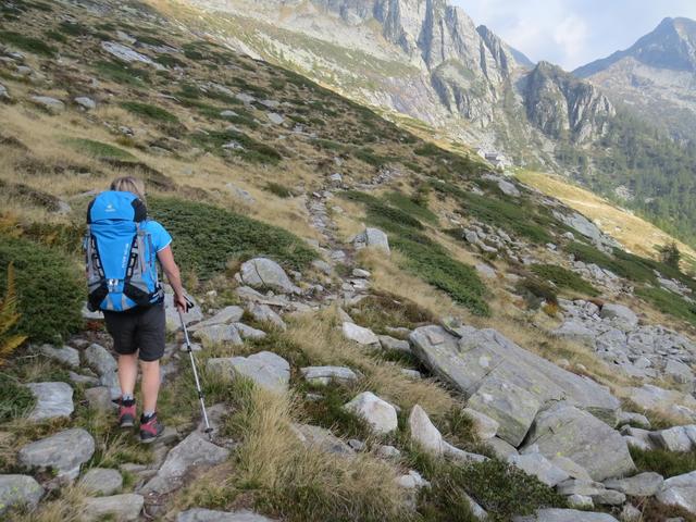 Tempi passati. Seit Jahrzenten wird diese grosse Alp nicht mehr bestossen