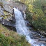 ...welcher hier (noch) wunderbare Wasserfälle inszeniert