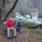 auf der andere Seite der Autobahn bei Cama (Valle Mesolcina) beim Weiler Ogreda 359 m.ü.M...