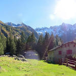 sehr schönes Breitbildfoto von der Alp del Lago