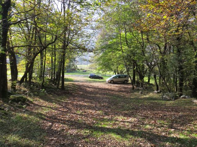 wir erreichen den Parkplatz, eine schöne Wanderung geht zu Ende