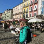 meine Maus auf der Piazza Grande in Locarno