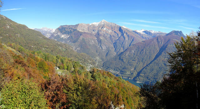 Blick zum Pizzo di Vogorno. Dort oben möchten wir irgendeinmal auch stehen