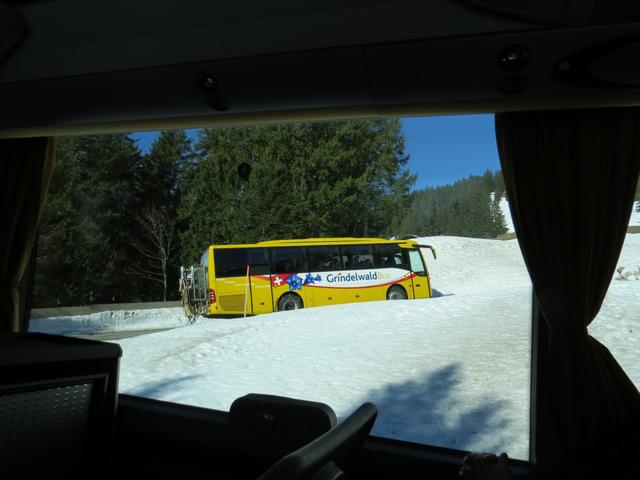 mit dem Postauto fahren wir hinauf zur Sonne