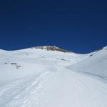 auf der Südseite des Faulhorn ist der Schnee weggerutscht oder geschmolzen