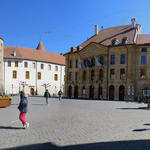 schönes Breitbildfoto der Altstadt von Yverdon beim Schloss aufgenommen