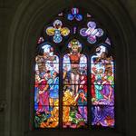 die Kirche von Orbe besitzt schöne Kirchenfenster