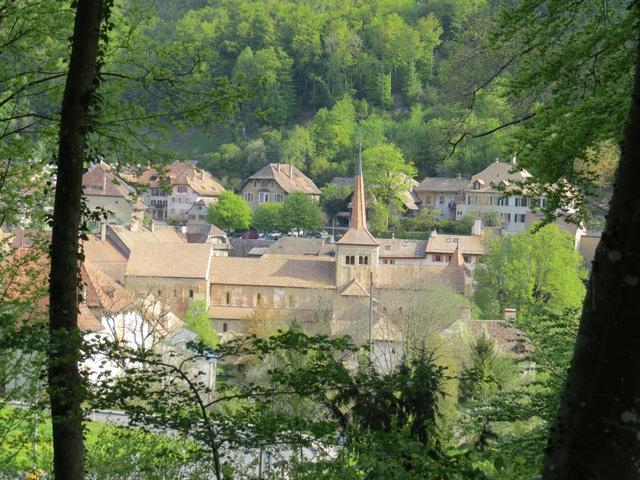 letzter Blick zurück nach Romainmôtier. Romainmôtier sieht wirklich so aus wie Conques