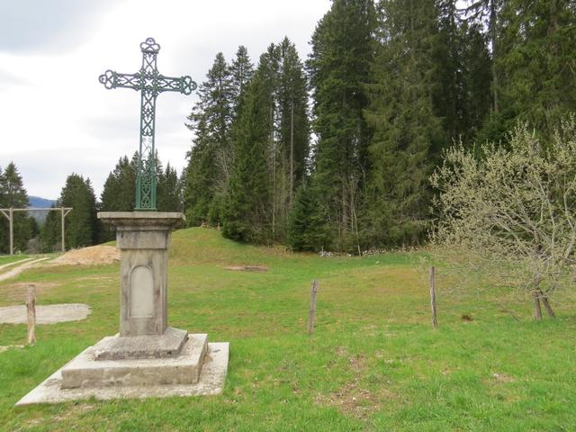 Pilgerkreuz auf der französischen Seite der Grenze