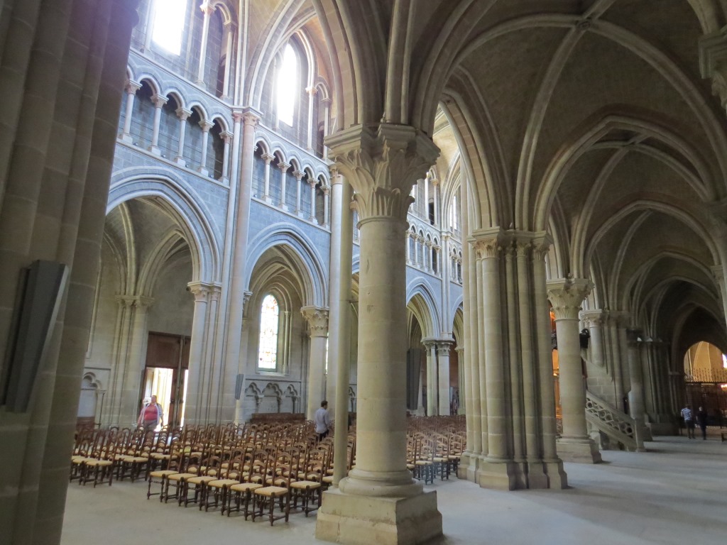 die Kathedrale gilt als bedeutendes Bauwerk der Gotik in der Schweiz