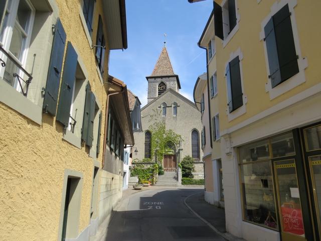 bei der kleinen Kirche von Cully 375 m.ü.M. Die Via Francigena führte schon immer durch Cully