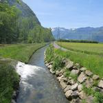 alles an einem Kanal entlang geht es nun Richtung Roche