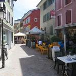 die Rue du Bourg durchquert die ganze Altstadt