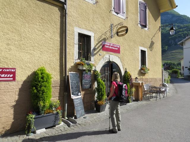 in diesem Restaurant haben wir für das Nachtessen ein Tisch reservieren lassen