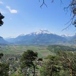 Blick auf das Rhônetal und den Dents du Midi. Was für ein Erlebnis, als wir dort oben standen