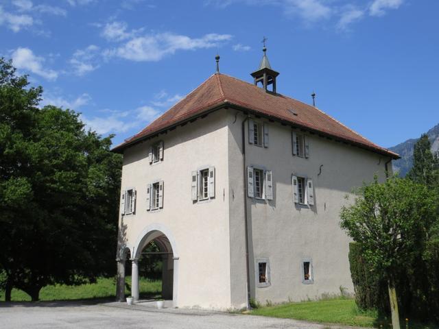 wir verlassen das geschichtsträchtige St.Maurice und erreichen bei Vérolliez die Märtyrer Kapelle