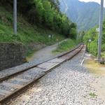 kurz nach dem Bahnhof Martigny-La Croix, überschreiten wir die Geleise der Bahn die nach Verbier führt