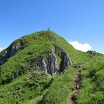 Blick zurück zum Teysachaux mit Gipfelkreuz