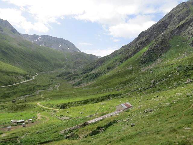 bei Punkt 2039 m.ü.M. mit Blick auf die kleine Ebene