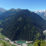 super schönes Breitbildfoto mit Blick auf Val de Bagnes, Sembrancher und das Val d'Entremont