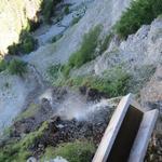 die zweite Attraktion ist das hier das Wasser der Bisse du Levron hunderte von Meter tief in den Graben fällt