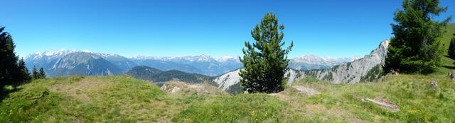 schönes Breitbildfoto, aufgenommen bei der Crêtes de la Marlène