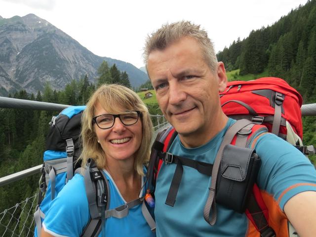 Erinnerungsfoto aufgenommen bei der Hängebrücke