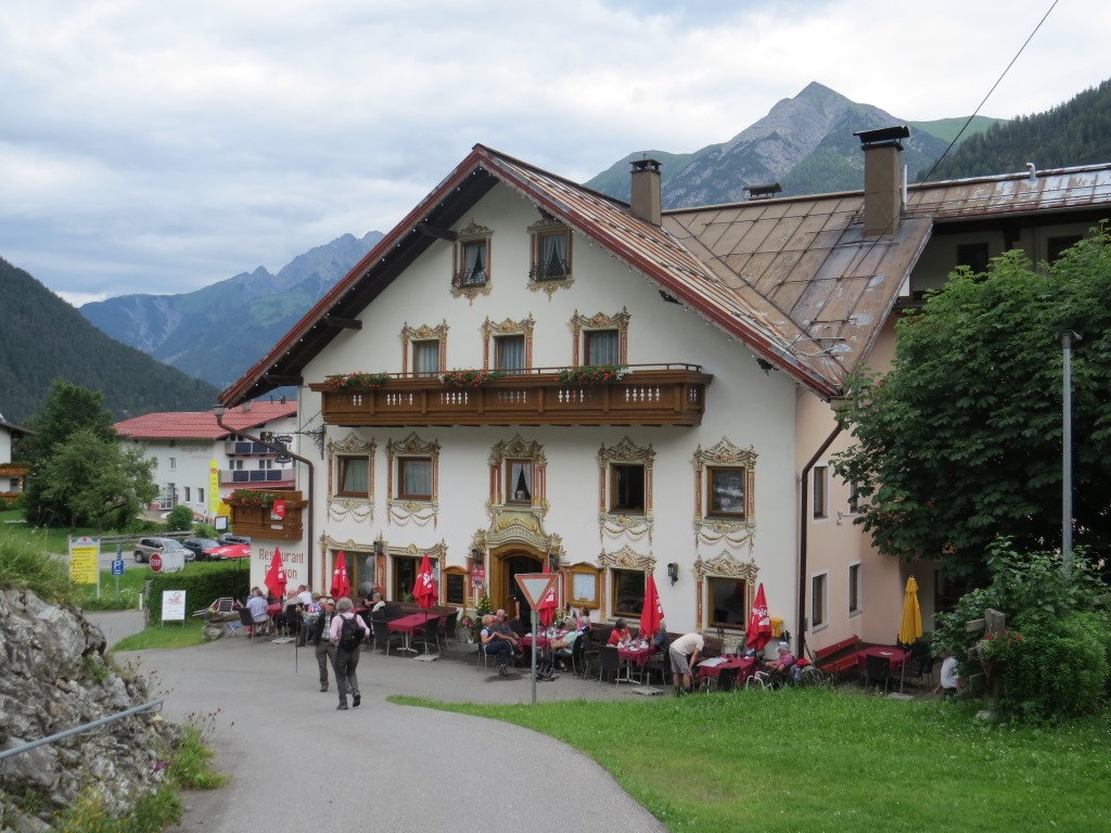 beim Gasthof Bären legen wir eine kleine Rast ein