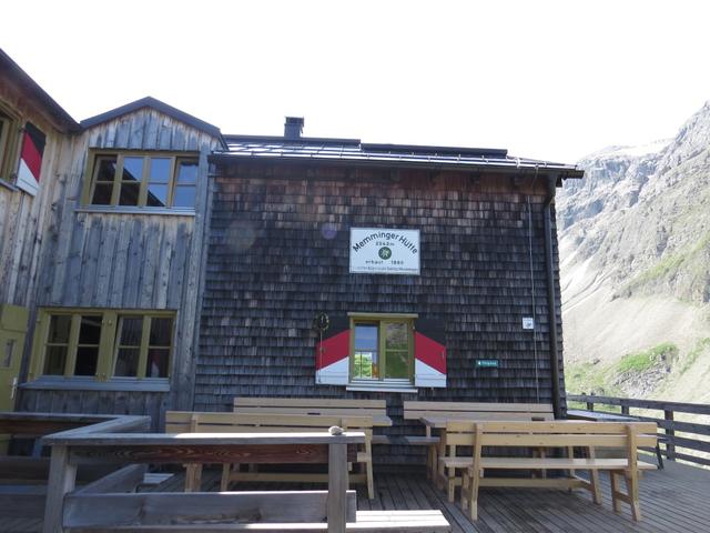 wir haben die Memmingerhütte 2242 m.ü.M. erreicht