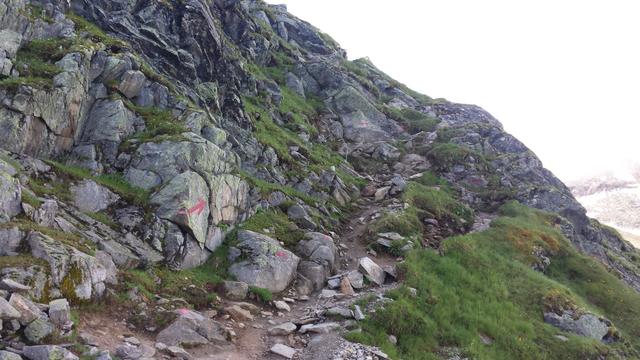 der Bergweg ist immer gut ersichtlich