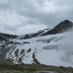 Blick zum Rettenbachjoch. Dort hinauf führt die einfachere Variante des E5