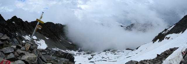 Breitbildfoto vom Pitztaler Jöchl aufgenommen mit Blick Richtung Rettenbachtal