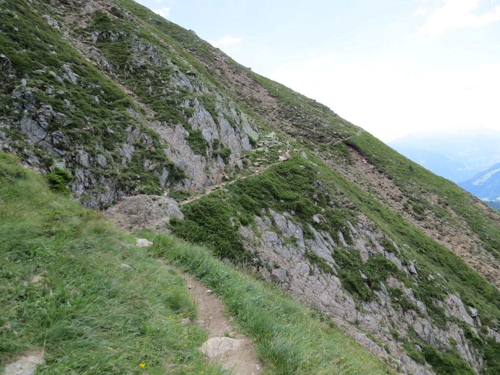 der Bergweg ist immer gut ersichtlich...