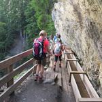 wir werden heute zu Beginn über die Ancien Bisse du Ro wandern, um danach über die Grand Bisse de Lens zurück zu wandern