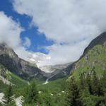 ... und nehmen den Hüttenweg in Angriff der uns zur Cabanne de l'A Neuve bringen wird