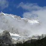 links zeigt sich die Aiguille de l'Amône. In der Bildmitte der Grand Gendarme