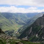 kurz vor dem Aussichtspunkt Pierre Javelle 2096 m.ü.M. geniessen wir eine prächtige Aussicht auf das hintere Val Ferret