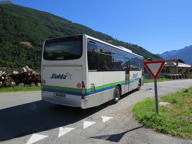 ... und fahren mit dem Bus zurück nach Echevennoz 1255 m.ü.M.