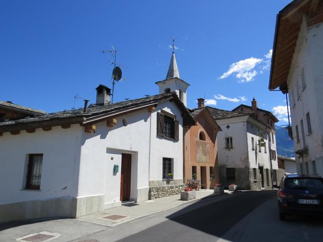 bei der kleinen Kirche von Variney