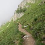 der schöne und spannende Höhenweg führt uns Richtung Punkt 2390 m.ü.M