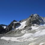 Blick hinunter auf die Gletscherzunge des Glacier d'Orny