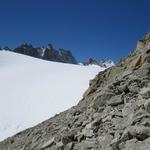 die Sicht wird immer gigantischer. Links der Glacier d'Orny