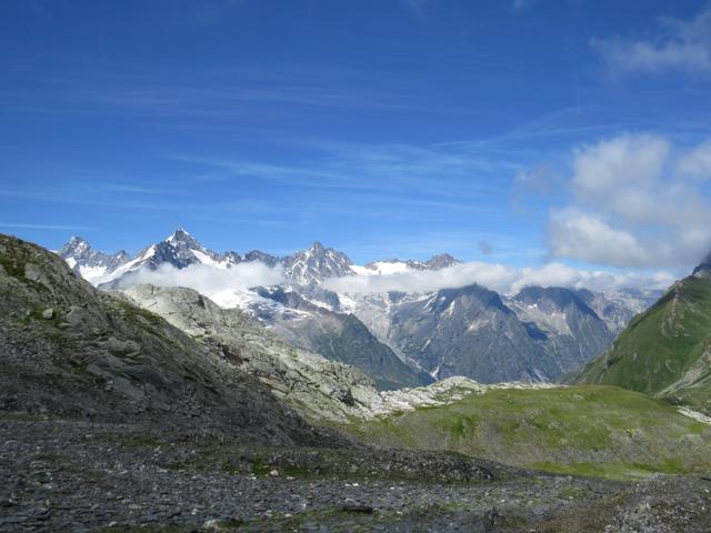 ... begleitet von einem grandiosen Panorama