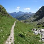 Blick ins Aostatal. Über dieses Tal sind wir über die Via Francigena nach Aosta gepilgert