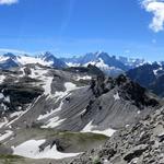 super schönes Breitbildfoto. Aiguille du Tour, Aiguille du Chardonnet, Aiguille Verte und Mont Blanc