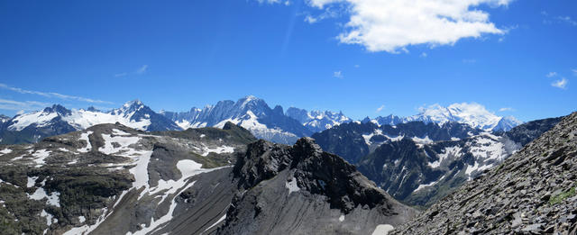 und weil es so schön ist, nochmals ein sehr schönes Breitbildfoto